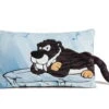 Nici 45318 Kissen Säbelzahntiger Rodriguez Rechteckig Ca 43x25cm Stone Age Plüsch -Nici Store 45318 01 HA Frei 2048x1638