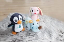 Nici 46570 Wombitombi Schmusetier 3D Nashorn Manuffi 20cm My First Nici -Nici Store 46572 06 46570 46571 Milieu 2048x1365